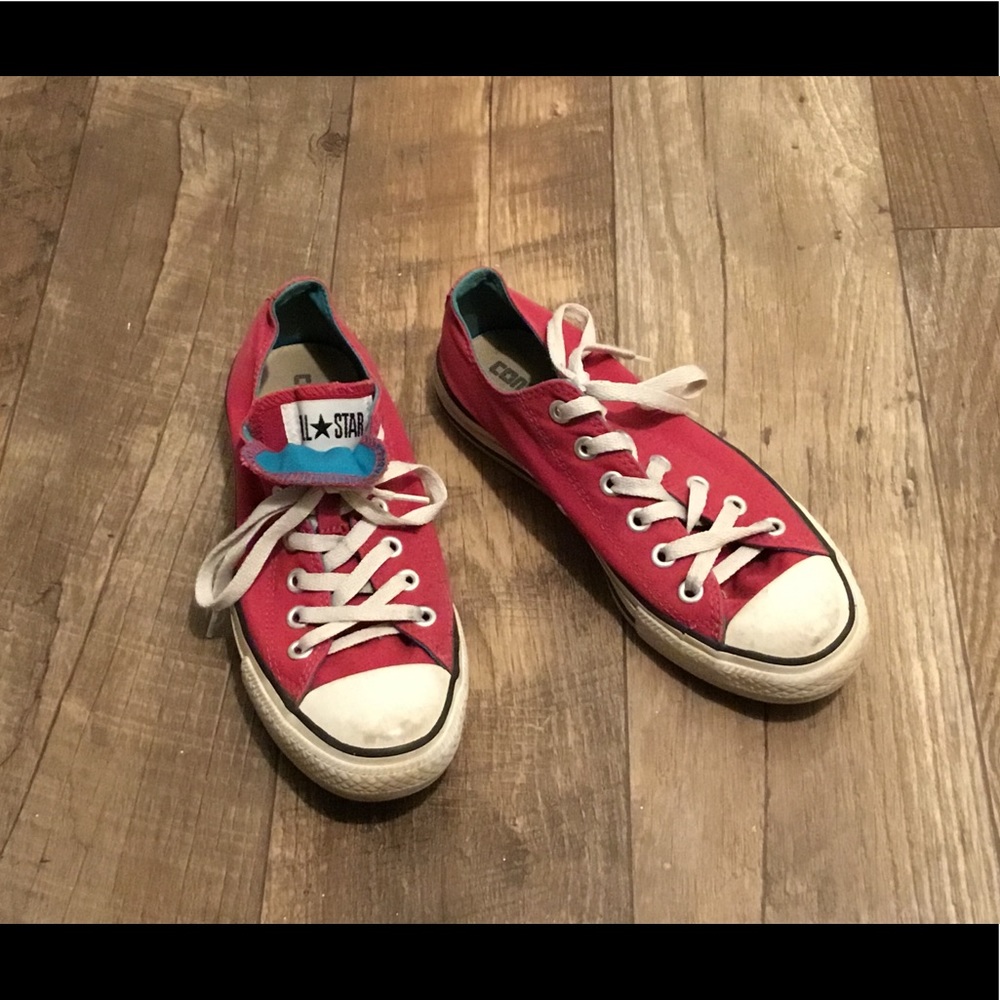 Converse dual tongue low tops